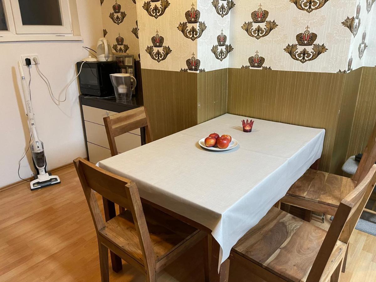 Sweet Apartment Bratislava Extérieur photo